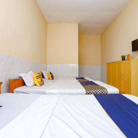Spot On 2011 Hotel Mekar Sari Solo Zewnętrze zdjęcie