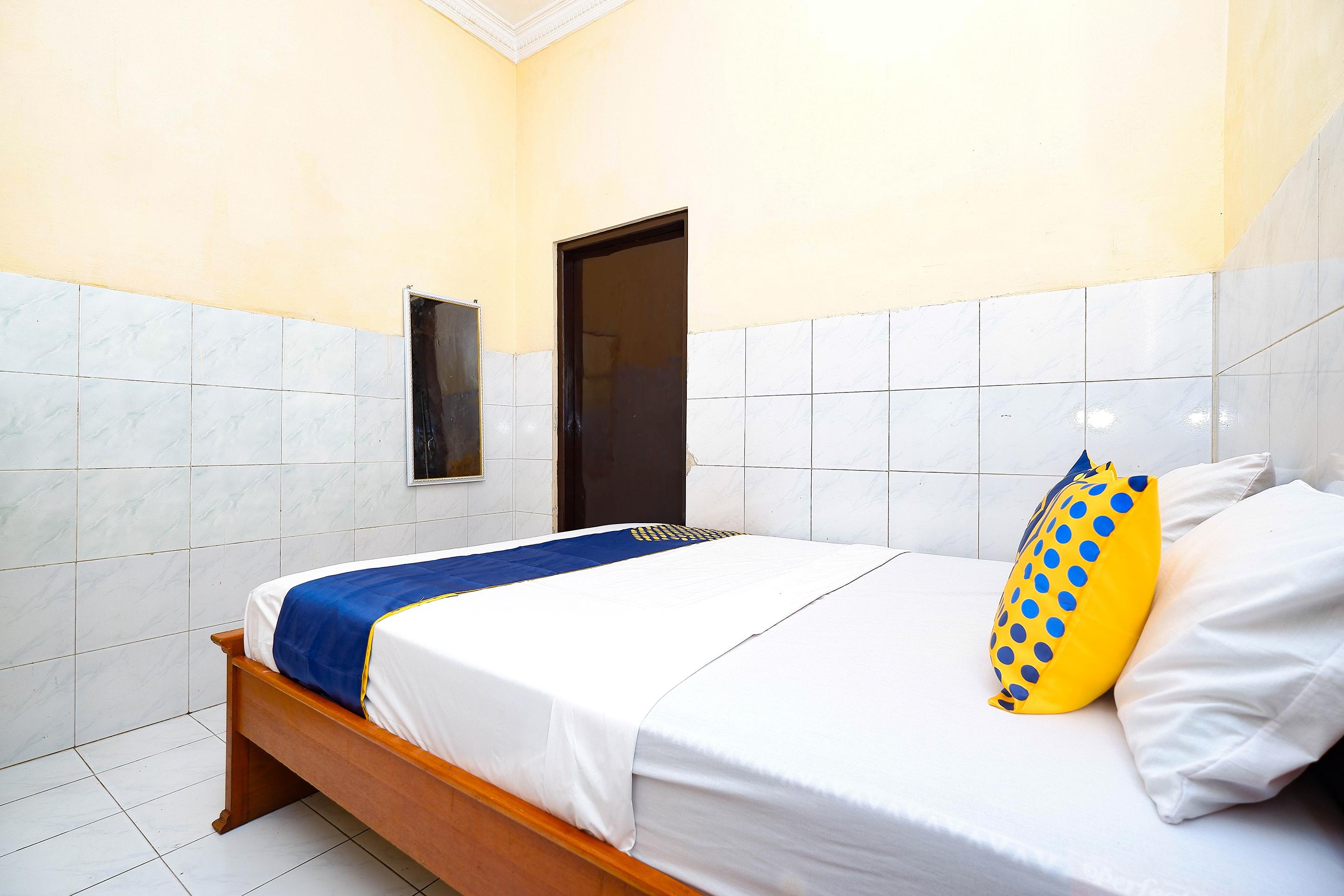 Spot On 2011 Hotel Mekar Sari Solo Zewnętrze zdjęcie